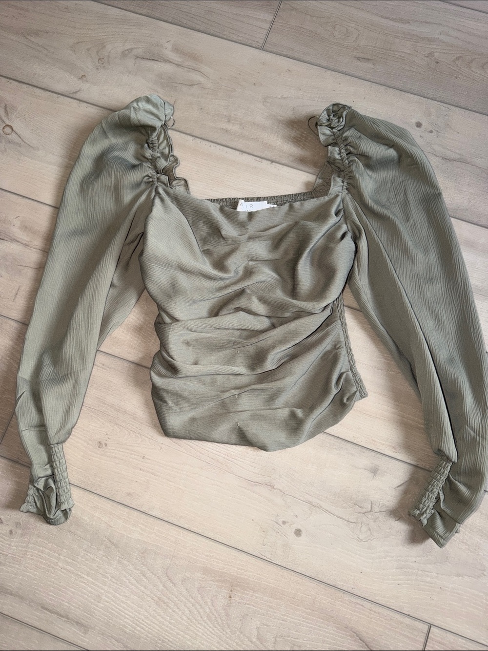 Astr Olive Ruched Square Neck Long Sleeve Peasant Romantic Top XS